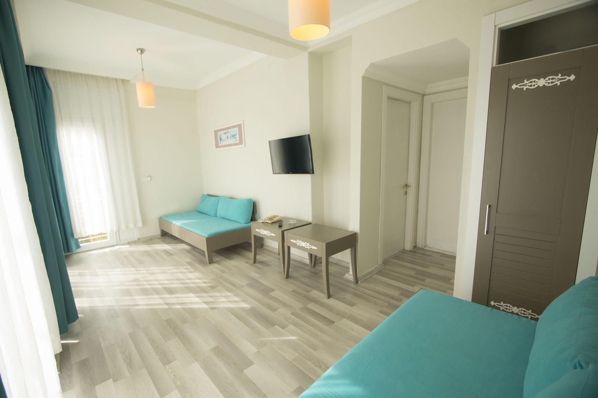 Sky Nova Hotel & Suites Bodrum Buitenkant foto