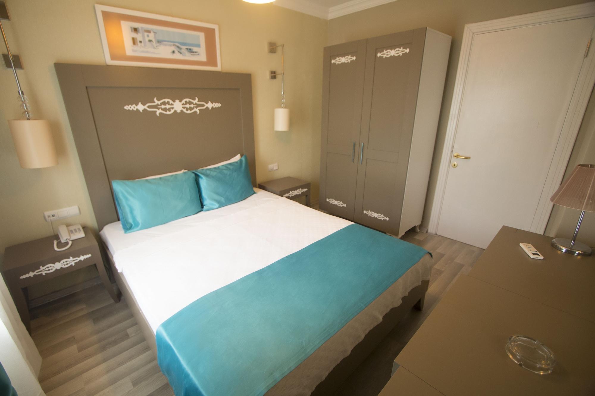 Sky Nova Hotel & Suites Bodrum Buitenkant foto